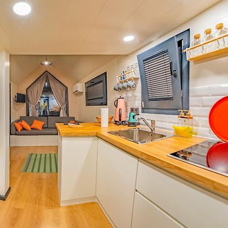 فندق Efe Tiny House Serik الغرفة الصورة